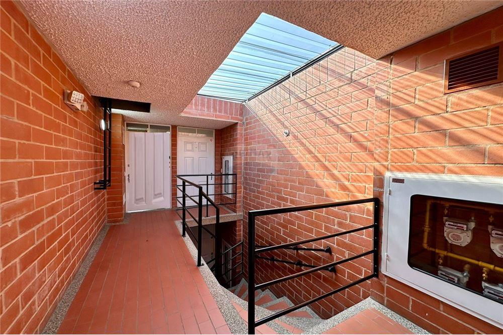 Apartment in Madrid Cundinamarca - Apartamento en Madrid, Cuninamarca